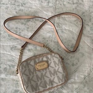 Michael Kors Crossbody